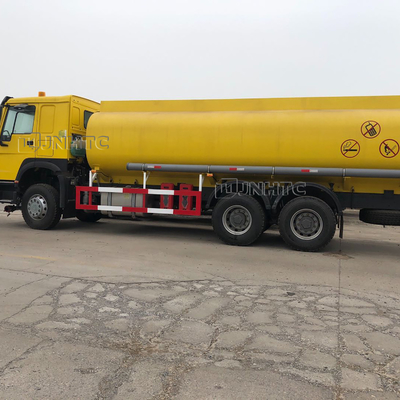 Ρυμουλκό Euro2 Euro3 25000L 6x4 βυτιοφόρων πετρελαίου καύσεως Sinotruk HOWO 371hp