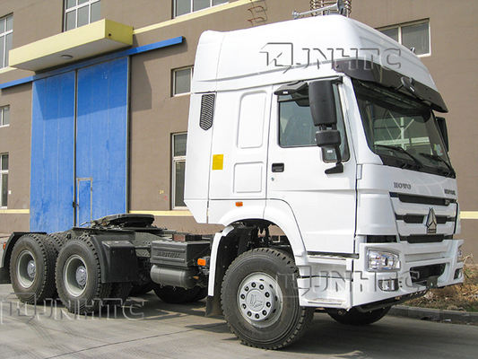 Επικεφαλής 6x4 RHD Sinotruk HOWO φορτηγά ρυμουλκών τρακτέρ τρακτέρ στην Τανζανία