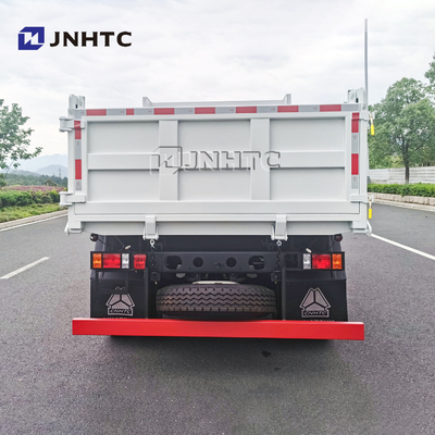 Sinotruk εμπορικά φορτηγά 6 ρόδες 4x2 10tons 12ton καθήκοντος Homan Euro2 ελαφριά