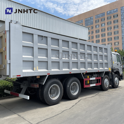 Ορυκτό ορυχείο 35 φορτηγών απορρίψεων Sinotruk HOWO 8x4 30t βαρέων καθηκόντων κυβικές 12 ρόδες
