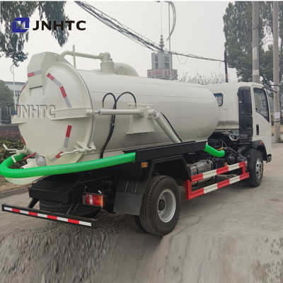 Ευρώ 3 Rhd LHD φορτηγών αναρρόφησης λυμάτων Sinotruk HOWO 4X2 5000 λίτρα