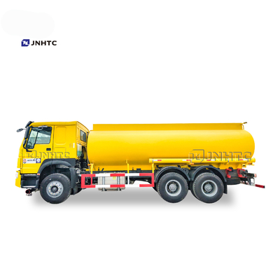 Sino φορτηγό βυτιοφόρων καυσίμων HOWO 6x4 371hp με το βυτιοφόρο 20cbm