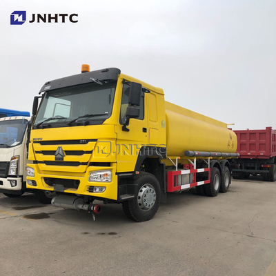 Sino φορτηγό βυτιοφόρων καυσίμων HOWO 6x4 371hp με το βυτιοφόρο 20cbm