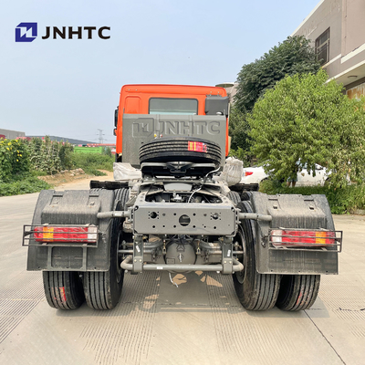 Το Sinotruk HOWO 6x4 10 κυλά το κεφάλι φορτηγών 20ton RHD πρωταρχικό - φορτηγό τρακτέρ μετακινούμενων