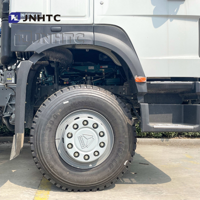 Όχημα 10 συγκεκριμένων αναμικτών LHD Sinotruk HOWO 9m3 ρόδες