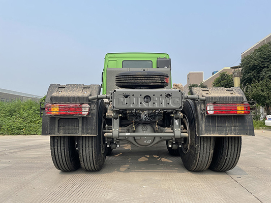 Euro2 LHD Sinotruk Howo 10 ρόδες φορτηγό ρυμουλκών τρακτέρ 371 HP 50 τόνος