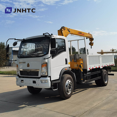 Sinotruk Howo Homan 6 φορτηγό φορτίου ροδών 4x2 Dropside με το γερανό 3.2t