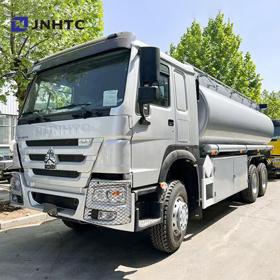 Sinotruk Howo Αεροδεξαμενόπλοιο 6X4 400HP LHD Diesel Fuel Oil Tank Truck Καλή τιμή