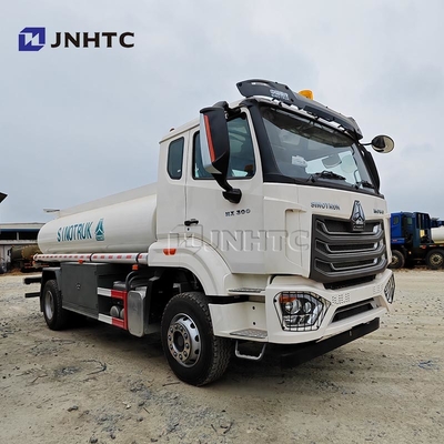 Howo NX Ανεμικό φορτηγό 4x2 200-380hp Οδηγός τροχός Σπρέιζερ Τανκ Φορτηγό Καλή τιμή